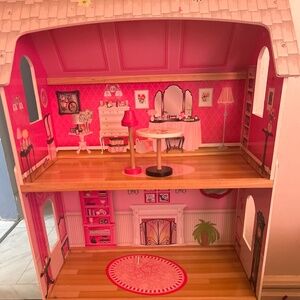 Kid Kraft Dollhouse